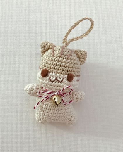 Handmade crochet little kitty keyring